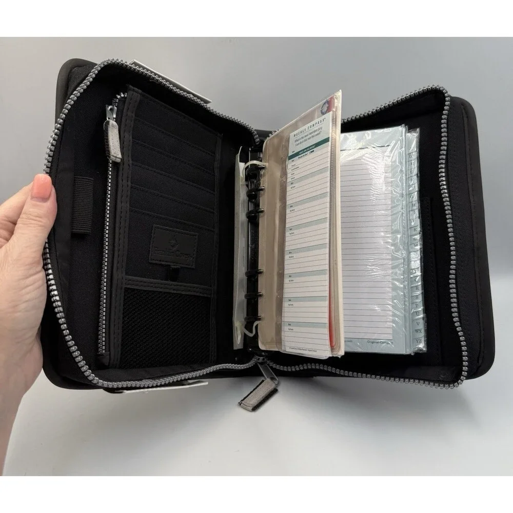 Franklin Covey Black Zippered Planner Binder Starter Set Original 761805 NOS